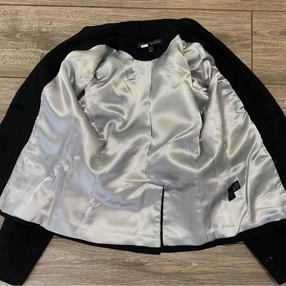 Harvé Benard Size 2 Black Blazer - Picture 8 of 10